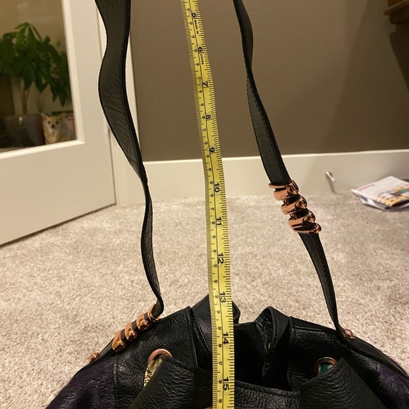 LIKE NEW La Gioe di Toscana by Sharon Gioe fur bag - Picture 8 of 11